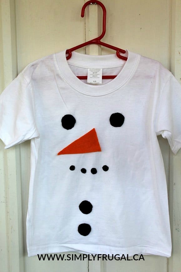 A Homemade Christmas Gift: No Sew Snowman T-Shirt