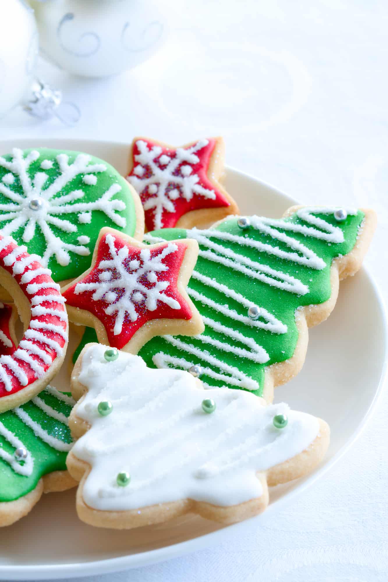 8 Weeks to a More Organized Christmas: Decorate and Plan Your Baking